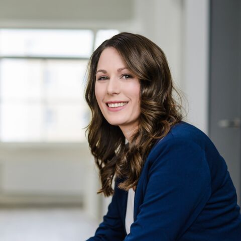 Porträtfoto von Christine Hoppmanns