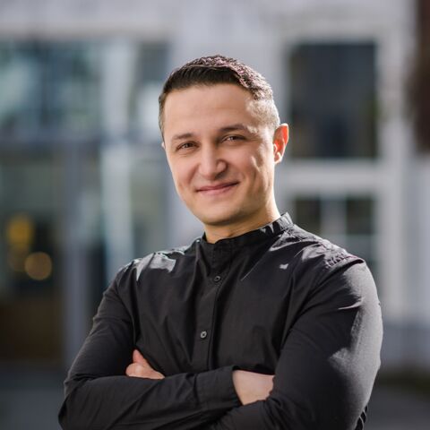 Porträtfoto von Mehmet Cakmak