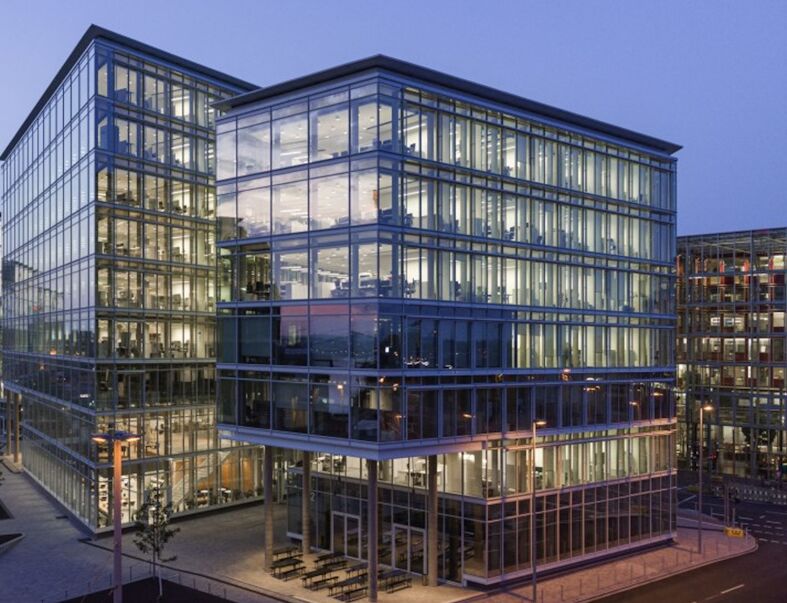 Projekt FLOAT, Medienhafen Düsseldorf – Referenz von NOVIA